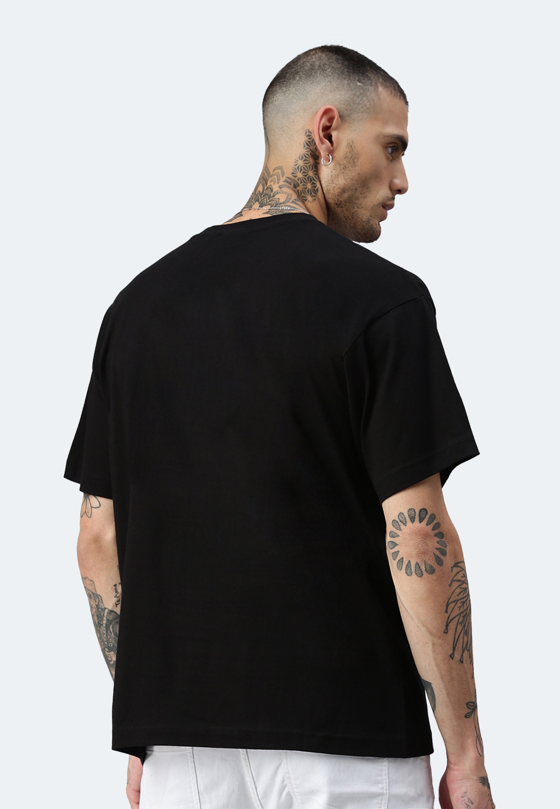 Maglietta oversize con balena