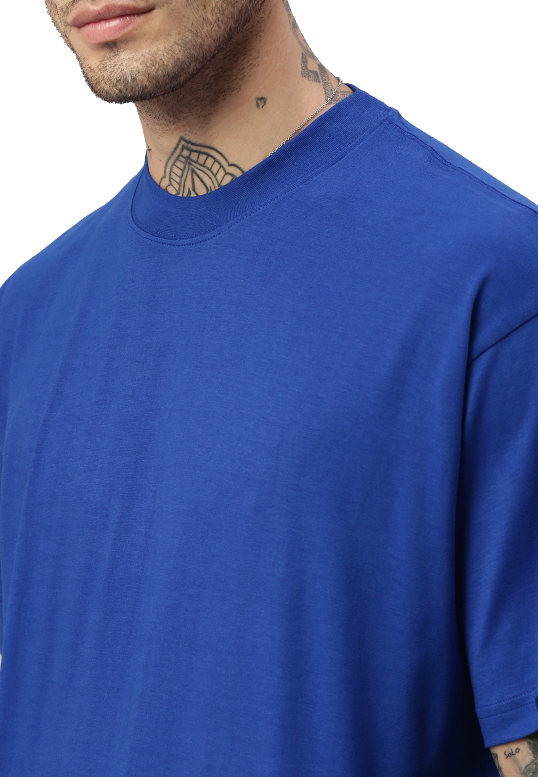 Maglietta oversize con balena