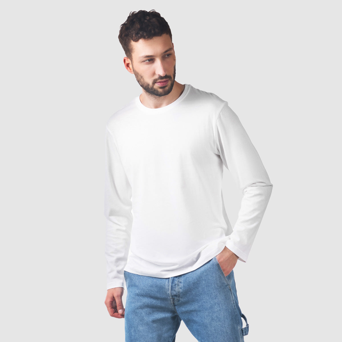 Abbigliamento sostenibile Svizzera, manica lunga, t-shirt manica lunga, t-shirt, t-shirt uomo, tshirt lunga, tshirt oversize, tessuto riciclato, top riciclato, t-shirt bianca