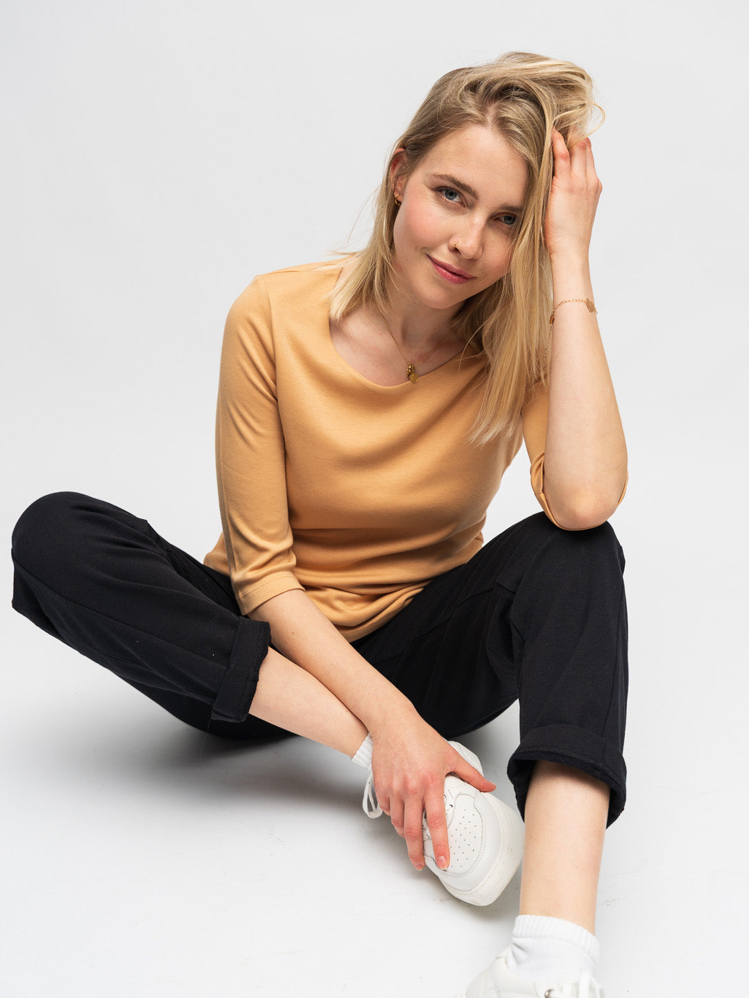 Yasmin T-shirt donna basic manica 3/4