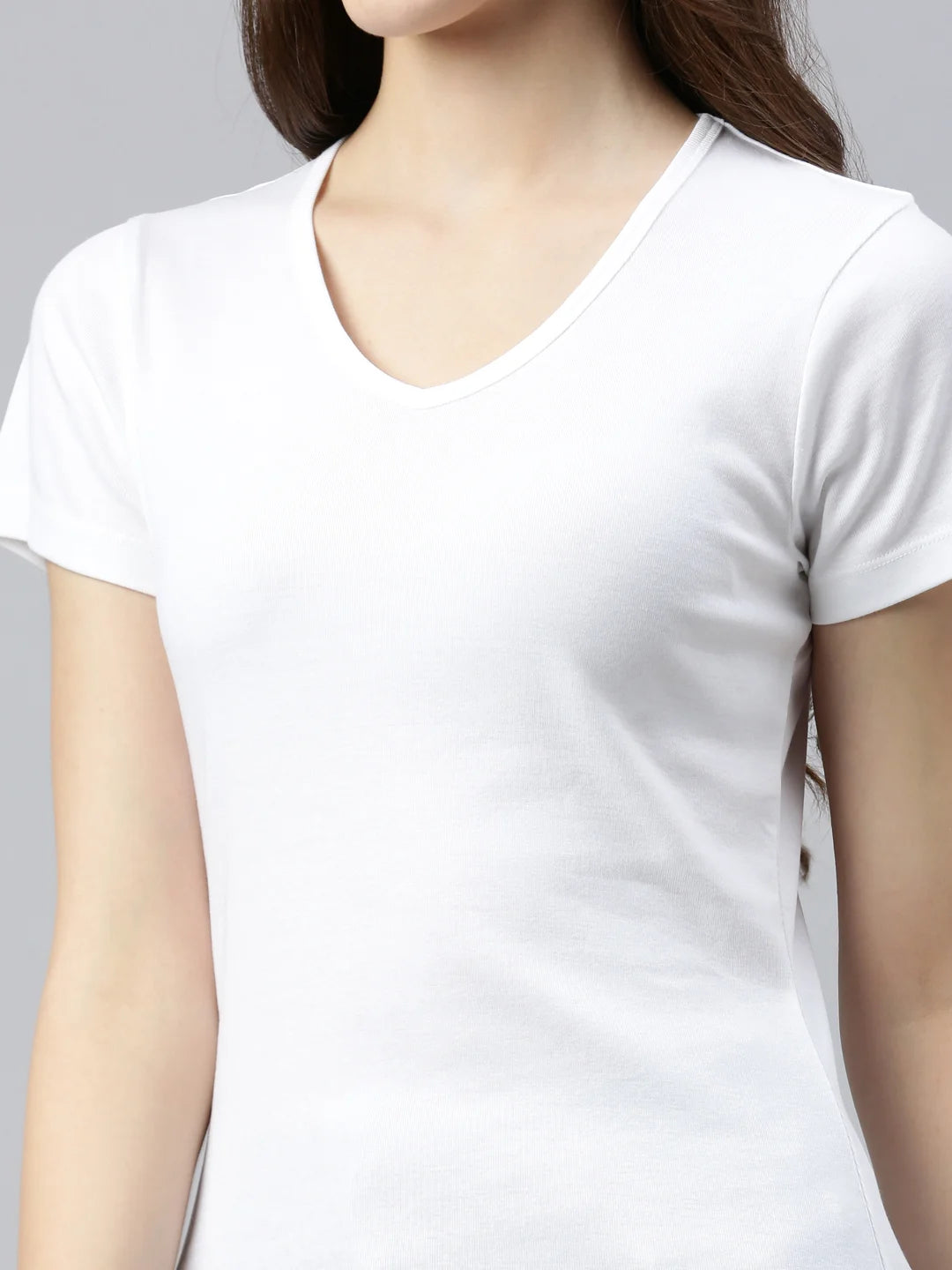 maglietta donna-efia-cotone-collo-v-bianco-zoom